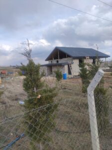 Atakum Çatı Tamiri - Köy evi inşaası ve izolasyonlu, Atakum'da kenet çatı yapımı ve tamiri çatı yapımı SAMSUN ÇATI USTASI